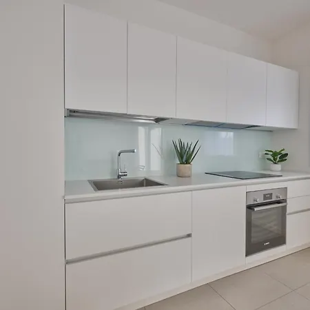 Apartment L14