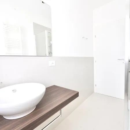 L14 * Lido di Jesolo