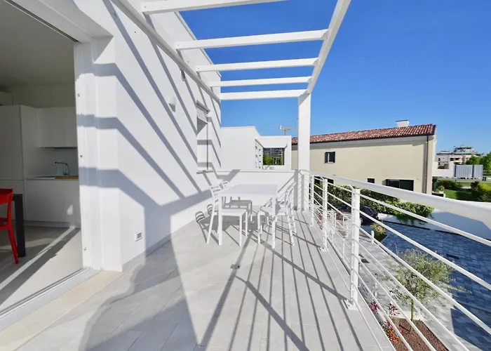 L14 Apartament *